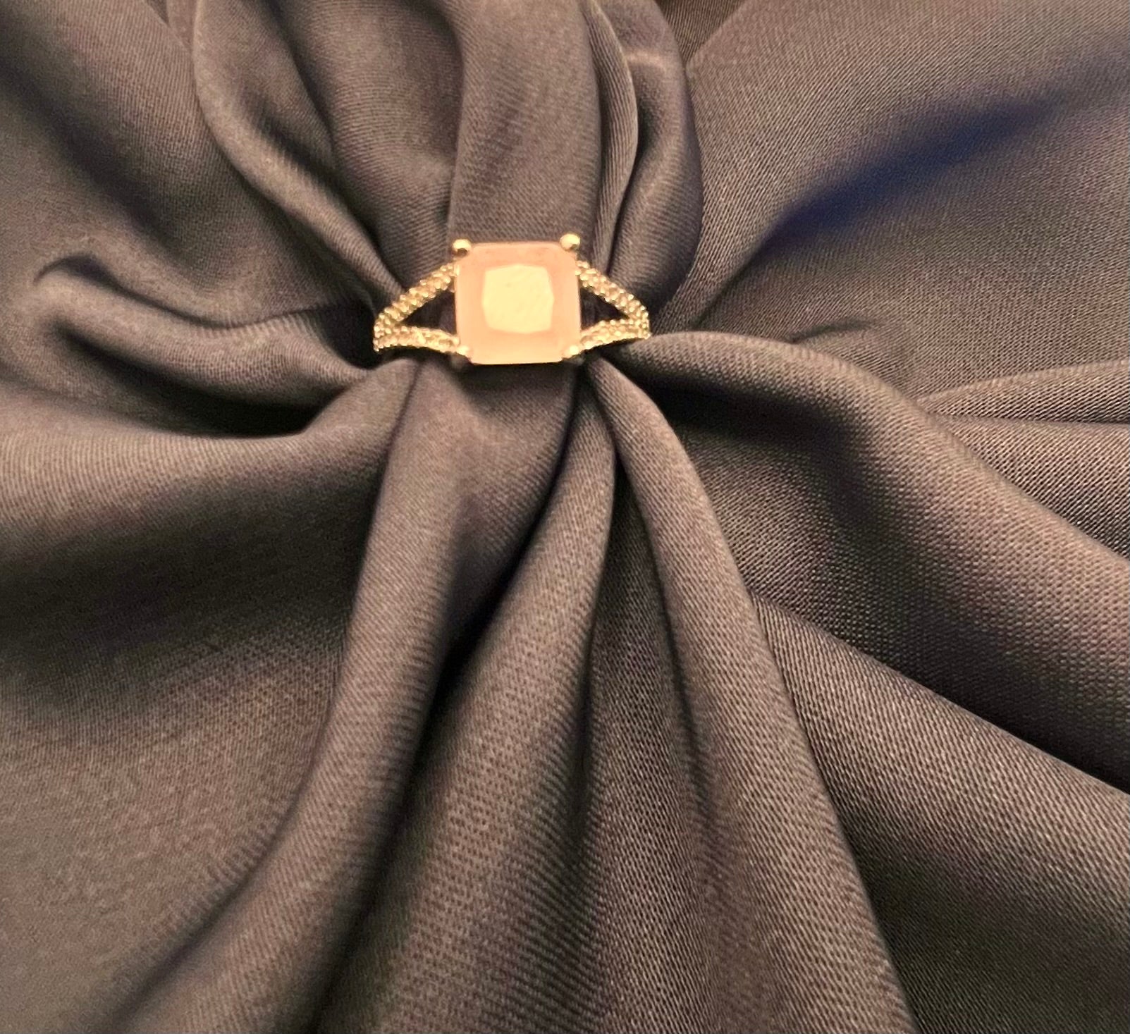 Beautiful pink stone ring Style Blush
